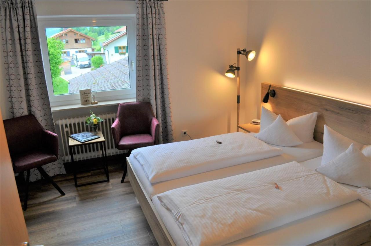 Hotel Garni Malerwinkl Bad Hindelang Exterior foto